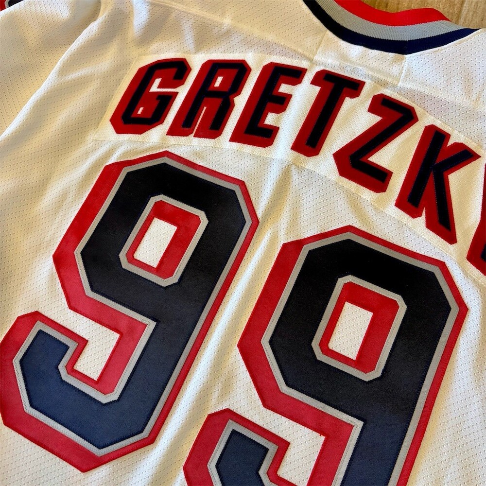 CCM New York Rangers Lady Liberty Semi ProJersey Wayne Gretzky #99 White NHL - Picture 7 of 12